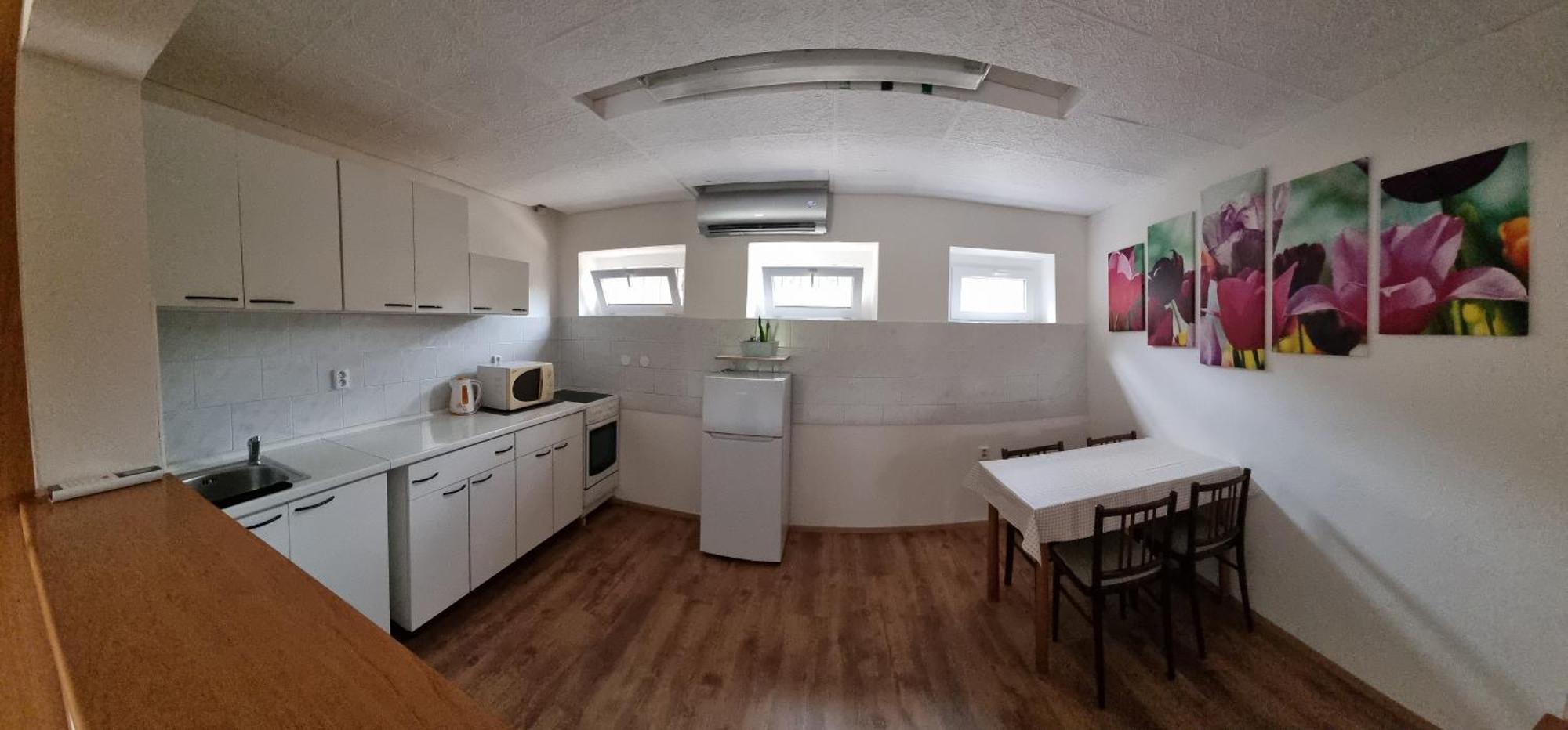 Apartmany Vinarstvi Klucov Lstibor Dış mekan fotoğraf